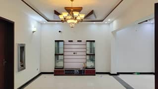10 Marla House For sale In Lahore