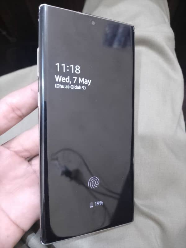 Samsung Note 10 plus panel issue read add 1