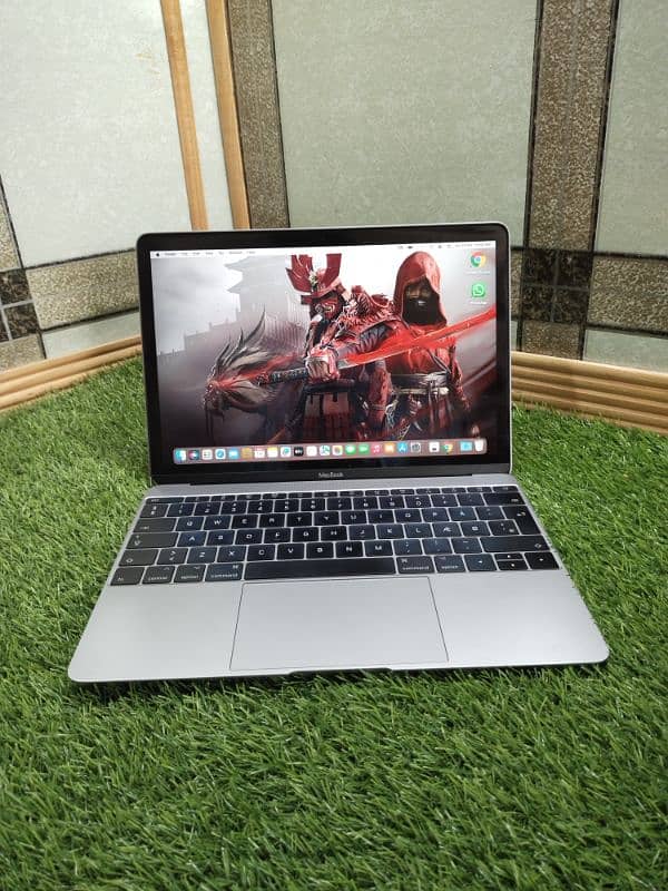 Apple MacBook Corem3 2017(12") 8/256 0