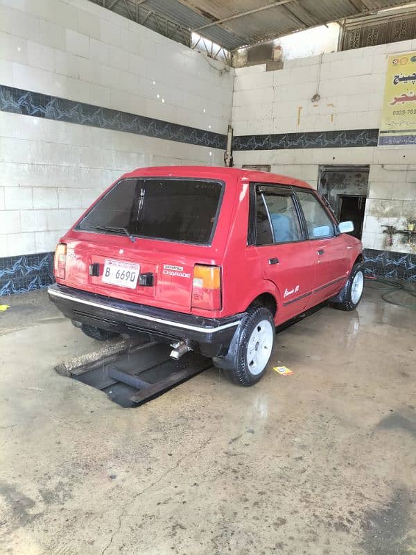 Daihatsu Charade 1984 10