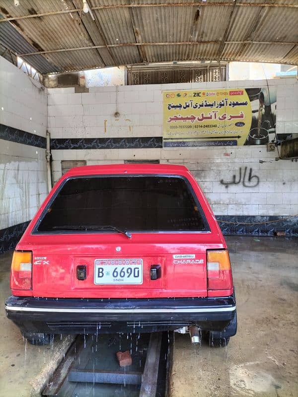 Daihatsu Charade 1984 11