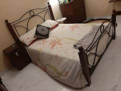 Iron +wood bed