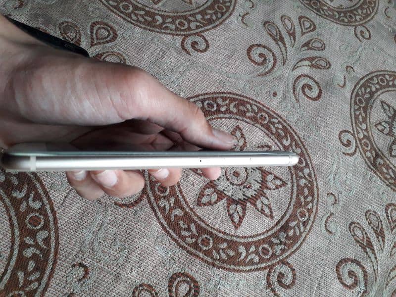 I PHONE 8 PLUS (READ ADD) EXCHANGE POSSIBLE 7