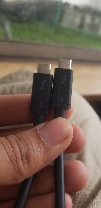 Dell thunderbolt 3 Active cable 0.5 meter 4
