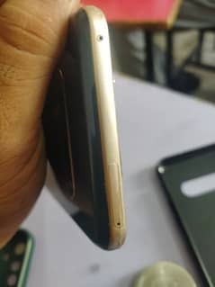 LG
