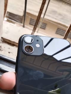 Apple iPhone 11 128 GB NON PTA FACTORY UNLOCK