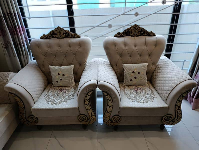 luxury elegant five seater sofa 4