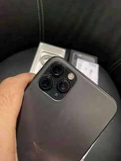iPhone 11 pro max 256 GB full box PTA approved 03267239050