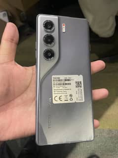 Techno Camon 40 Pro 8/256