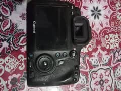 DSLR Canon camera