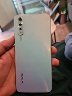 Vivo S1