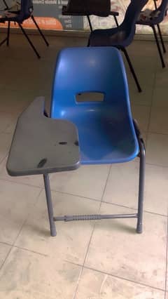 5 student chair for urgent sale