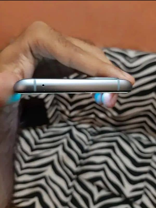 OnePlus 9R exchange possible with google pixel 6/7a 2