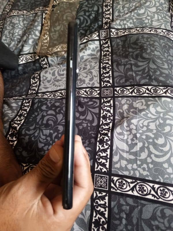oneplus 9 12/256 screen on line no fault condition 10/10 2