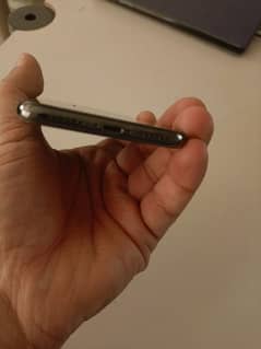 iPhone X Exceptional Condition