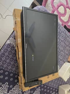 lcd 32 inch