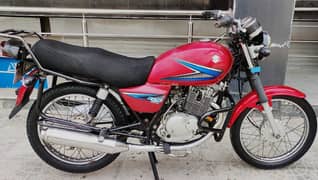 Suzuki GS 150 2016