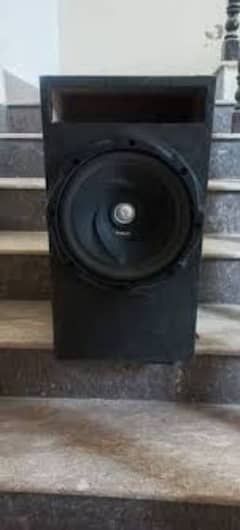 Kenwood 3010 With bass tube Box