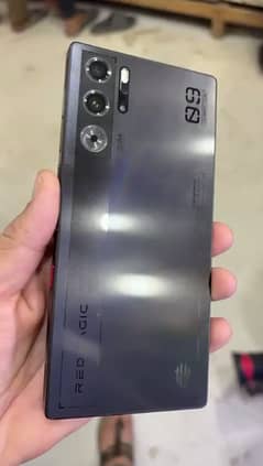 redmagic 9 pro 12/256 10/10 sim work