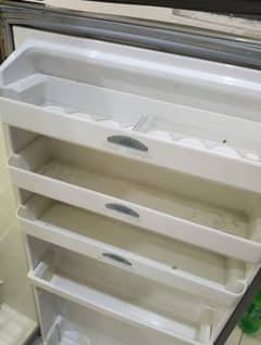 dawlance refrigerator