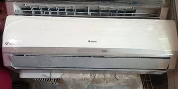 Gree 1 ton ac 10/10 condition
