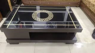 Elegant Design Center Table & Coffee Tables