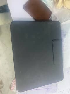 ipad air m1 13 inch Logitech keyboard