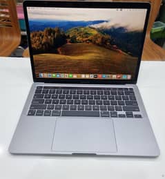 Apple M2.     Touch Bar