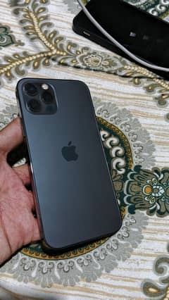Iphone 12 pro (Sim working)