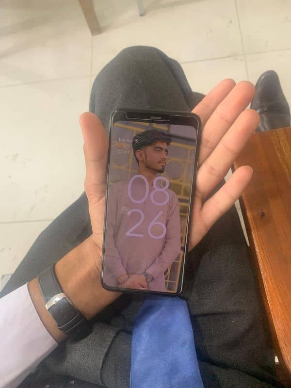 Google pixel 4XL black color condition 10 by10 with box  64/6 GB 1