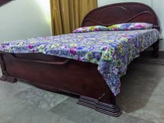 Best Quality Sheesham Bed set