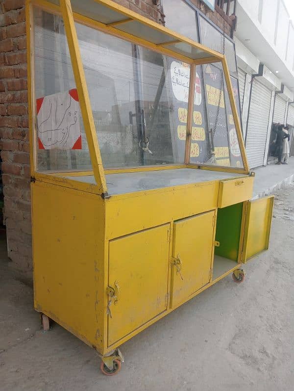 food display counter/ chips counter/ Barger counter 0