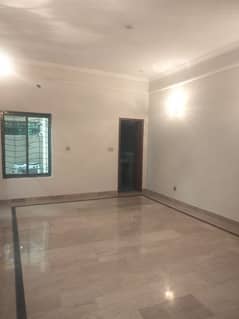 10 Marla House For Sale In Faisal Town With 2 Kitchen