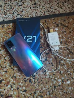 VIVO V21