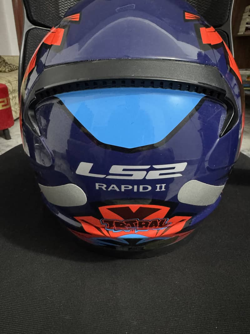 LS2 rapid with freedcon intercom 7