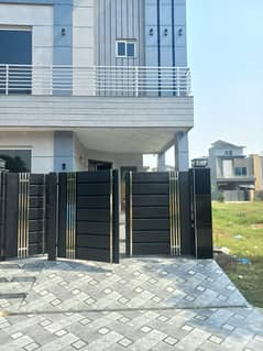 5 Marla Brand New House For Rent