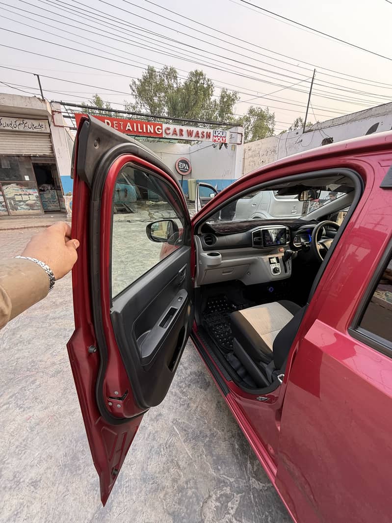 Daihatsu Mira 2018 13