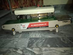 imported sealing machine