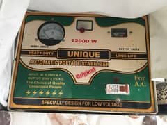 Unique Automatically Voltage Stabilizer 12000V Original Longlife