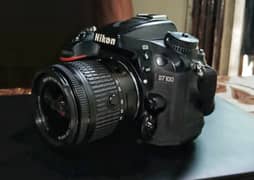 Nikon D7100 DSLR ,18-55mm Lens, Battery grip, 24.1MP. original box