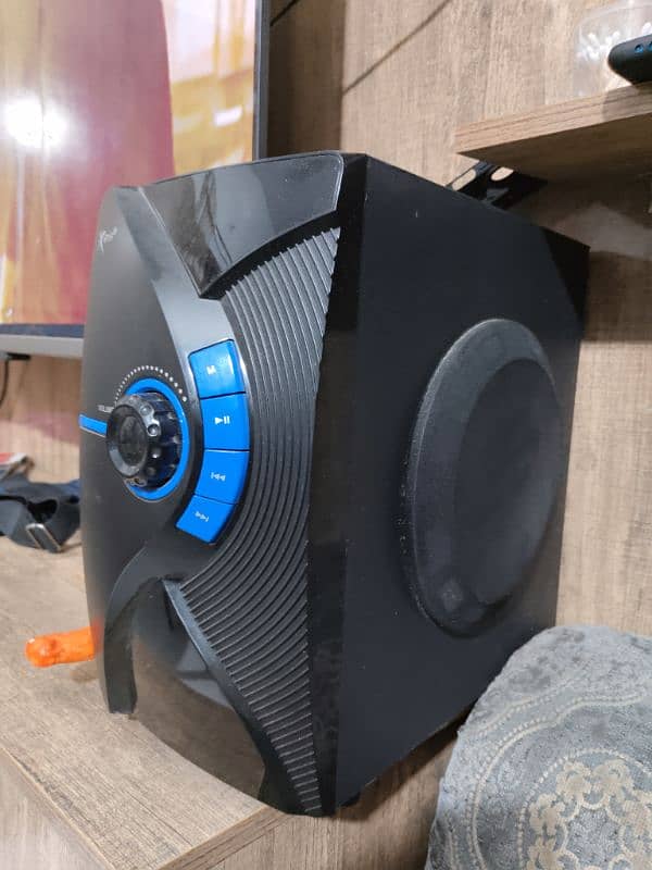 1 month use buffer speaker 0
