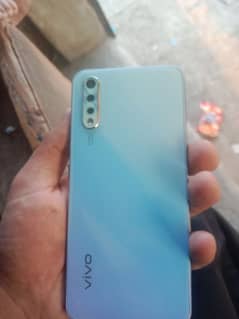 vivo s1 4/64 10 by 10 Condition