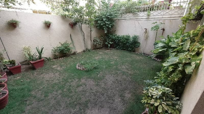 Full Furnished Prime Location 360 Square Yards House In Beautiful Location Of Gulshan-E-Iqbal - Block 13-D2 In Karachi 1
