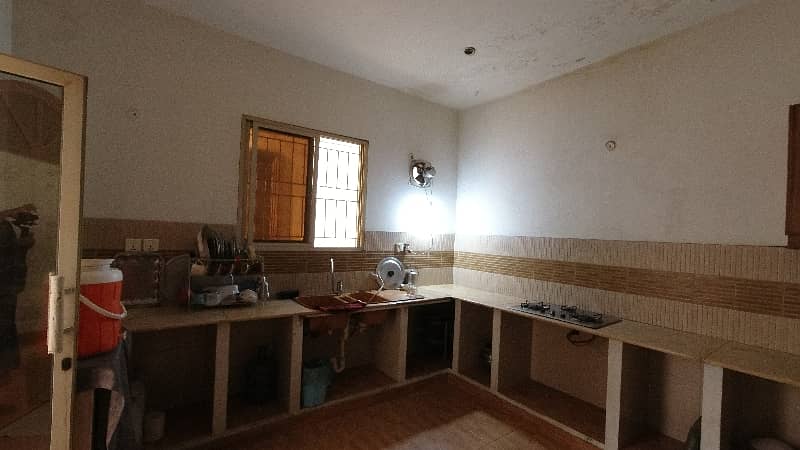 Full Furnished Prime Location 360 Square Yards House In Beautiful Location Of Gulshan-E-Iqbal - Block 13-D2 In Karachi 8