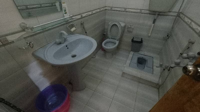 Full Furnished Prime Location 360 Square Yards House In Beautiful Location Of Gulshan-E-Iqbal - Block 13-D2 In Karachi 22