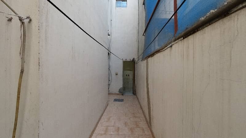 Full Furnished Prime Location 360 Square Yards House In Beautiful Location Of Gulshan-E-Iqbal - Block 13-D2 In Karachi 42