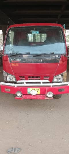 nkr isuzu