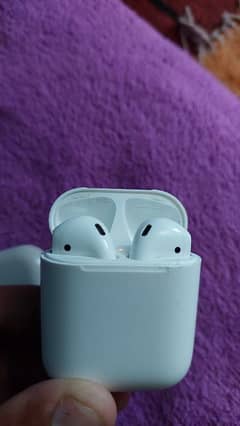 Apple Airbuds lite