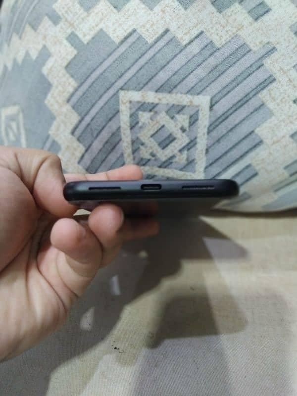 Google pixel 4xl just 1 month use with fast charger 2