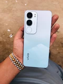 Vivo Y19s Only 3 Months Used Mint Condition With Complete Box Charger